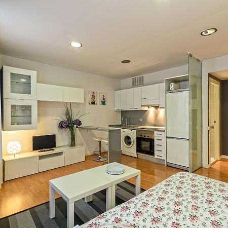 Апартаменты Loft En Badalona Centro Экстерьер фото
