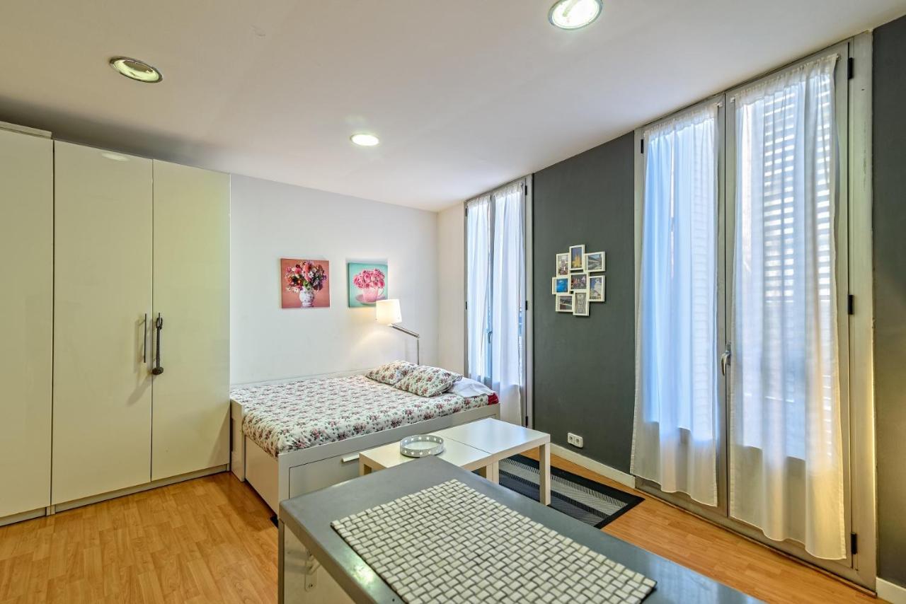 Апартаменты Loft En Badalona Centro Экстерьер фото